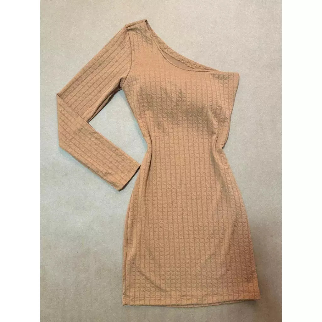 Vestido Curto Feminino Mula Manca Manga Longa Ajuste Justo - imagem 7