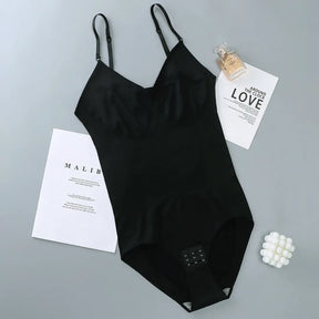 Body modelador feminino invisível sob roupas claras e escuras